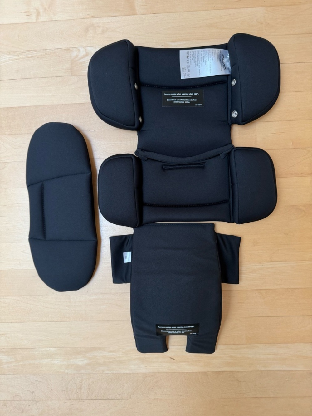 Nuna Rava Infant Carseat Insert - Picture 2 of 3